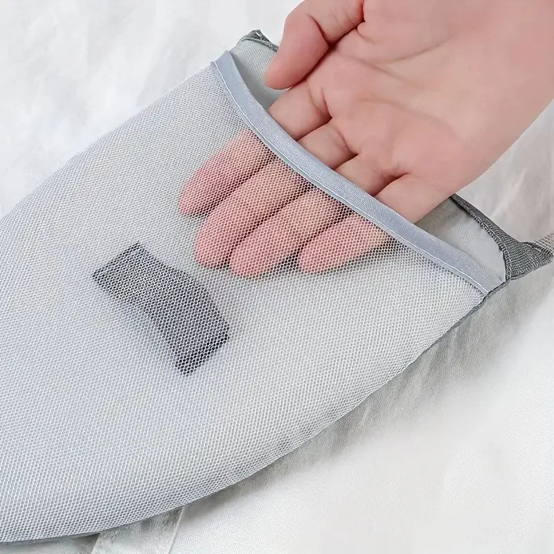 1Pc Fabric Handheld Ironing Board Ironing Board Small Home Ironing Gloves Anti Ironing Household Insulated Handheld Ironing Tray - Image 8